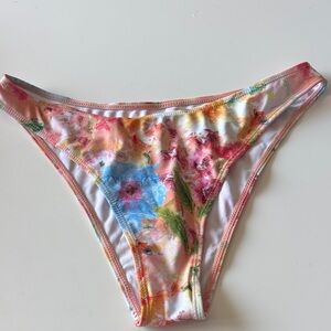 Floral Print Women's Bikini Bottoms in Multicolor